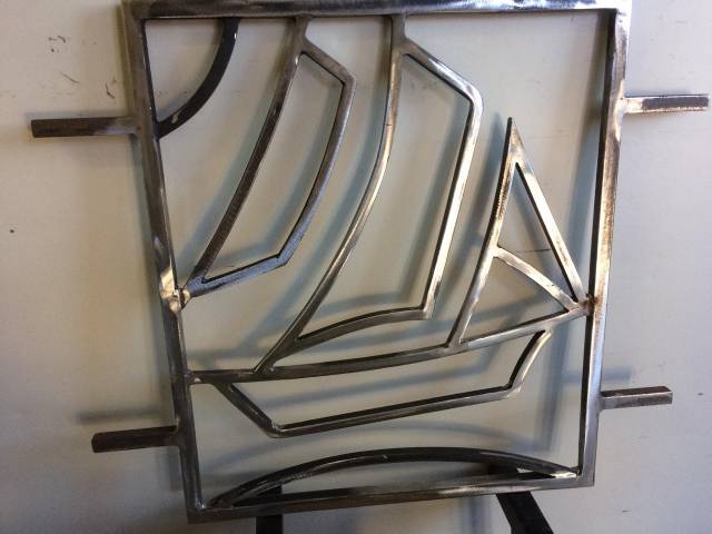 Fabrication grille de défense en acier. Modèle Matt